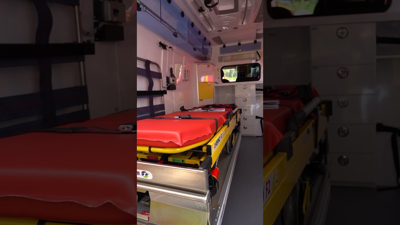 Nouveaux véhicules remis aux différents centres d’incendie et de secours 🚒