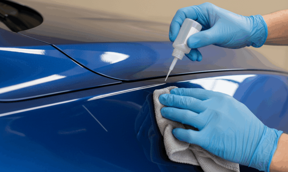 découvrez des astuces simples et efficaces pour réparer facilement une rayure sur votre voiture et redonner un coup d'éclat à votre carrosserie.