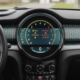 découvrez notre guide complet 2025 pour tout savoir sur le tableau de bord d’une mini cooper, ses fonctionnalités, indicateurs et astuces d’utilisation.
