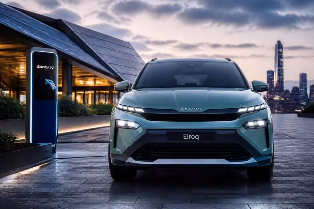 découvrez la skoda elroq, le nouveau tournant de l'électromobilité, alliant design innovant et performance durable pour une expérience de conduite unique.