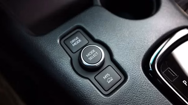 Pourquoi votre voiture fait du bruit au démarrage et comment y remédier