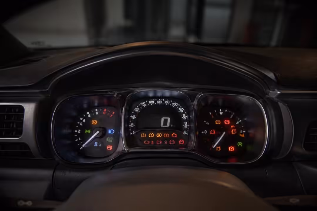 découvrez la signification complète des voyants du tableau de bord de votre citroën c3 pour mieux comprendre les alertes et assurer la sécurité de votre véhicule.
