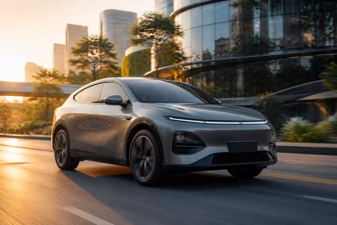 découvrez la nouvelle expérience de conduite électrique avec la xpeng g6, alliant innovation, performance et design élégant pour révolutionner vos trajets.